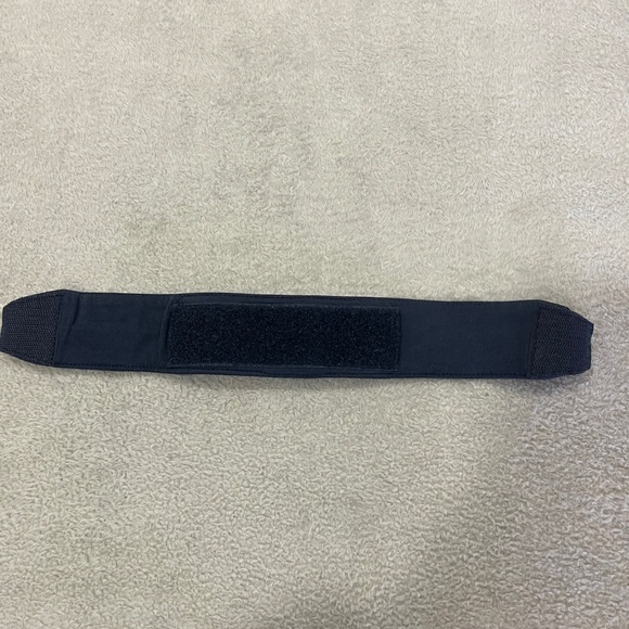 Maternity Belly Band Waist Extender - Picture 4 of 8